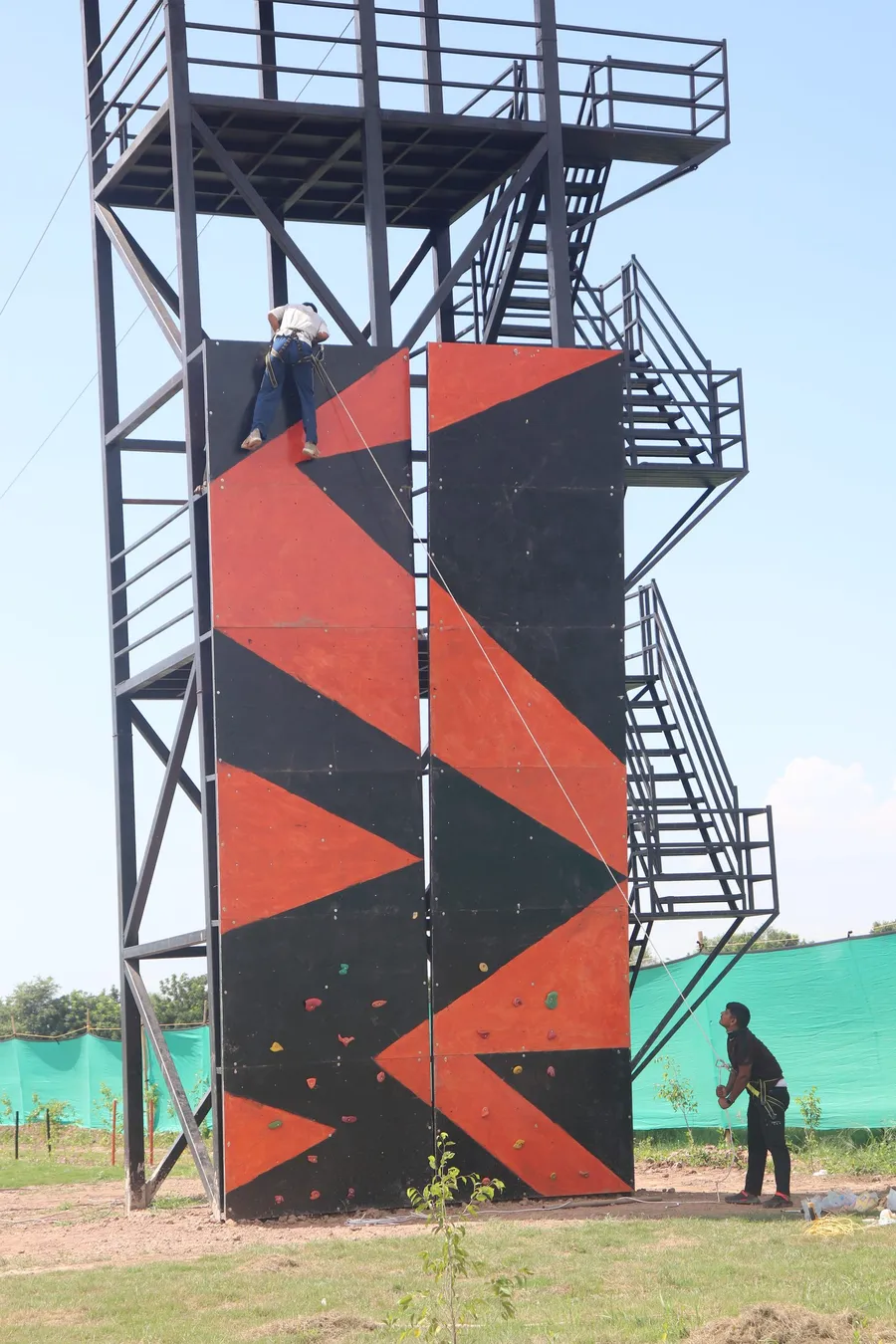 The Marvel Adventures climbing and rappelling tower at the activity park